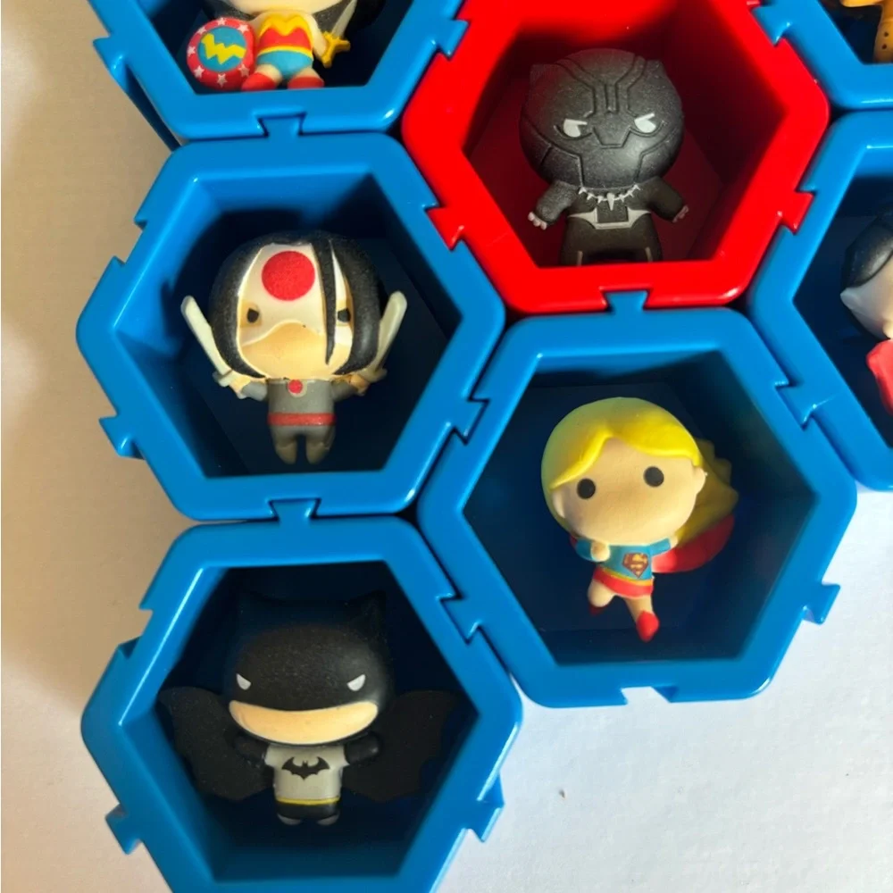 DC NANO PODS WAVE 1 Wow Stuff! Marvel Superheroes collectibles (9)